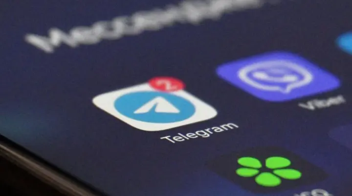 Проросійські Telegram-канали поширюють фейки про підозру прем’єр-міністру та посадовцям ОП - САП