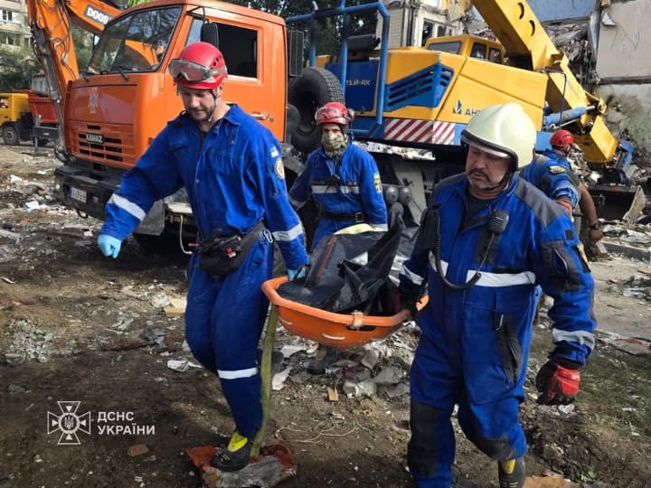 В Киеве число жертв российской атаки возросло до 12