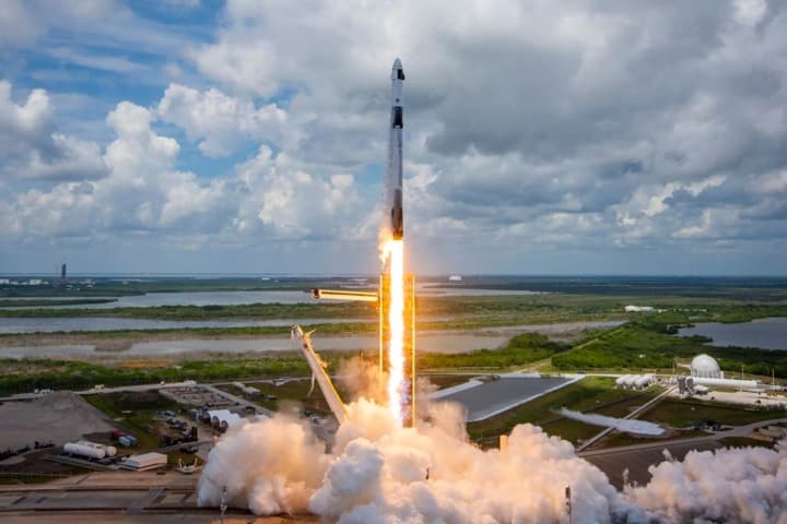 SpaceX delivered a new crew to the ISS in 15 hours