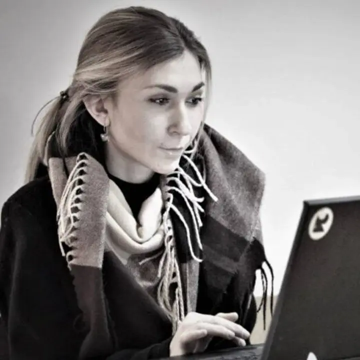 Зеленский наградил орденом Свободы журналистку Викторию Рощину, погибшую в российском плену