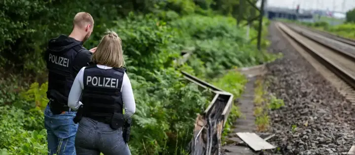 В Германии в третий раз за неделю нарушено движение поездов из-за поджога кабелей