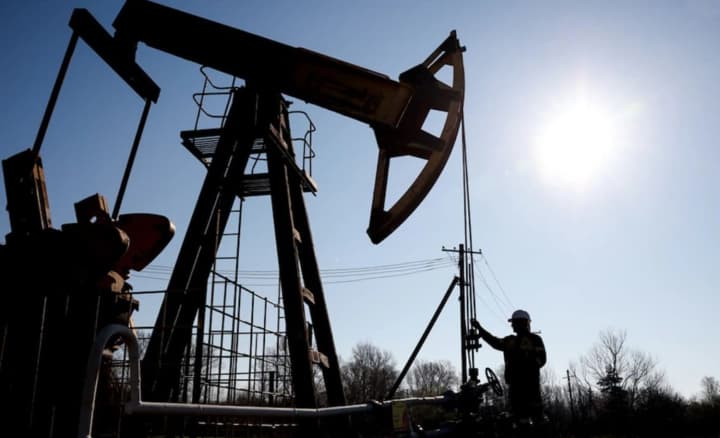 ОПЕК+ погодилася на чергове значне збільшення поставок нафти – Bloomberg