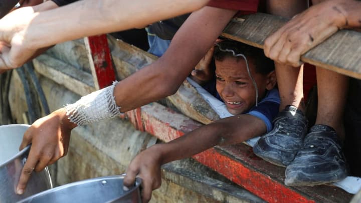 Британія готує евакуацію близько 300 поранених дітей з Гази для лікування