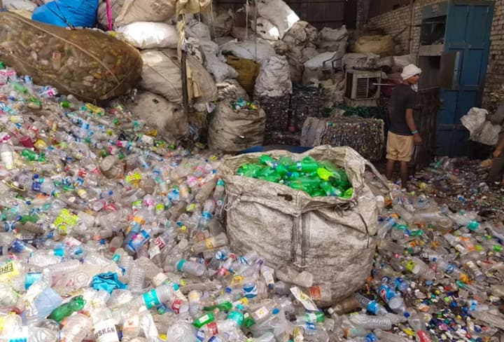 Affects health from infants to the elderly: "plastic crisis" costs $1.5 trillion and pressures the world