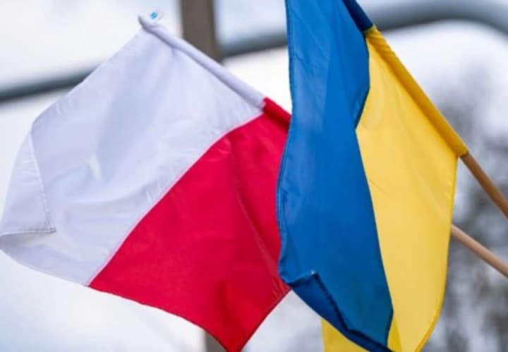 Польща розглядає повернення візового режиму для України: стала відома причина