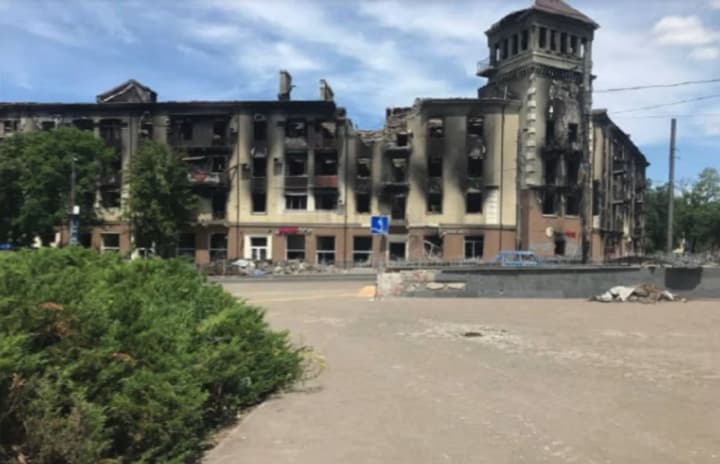 Russia massively sells off occupied territories of Ukraine to Russians - WSJ