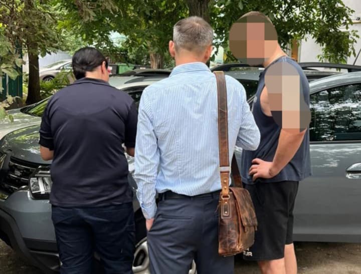 Инспектору одесского ТЦК объявили подозрение: чиновник фигурирует в схеме продажи отсрочек от мобилизации