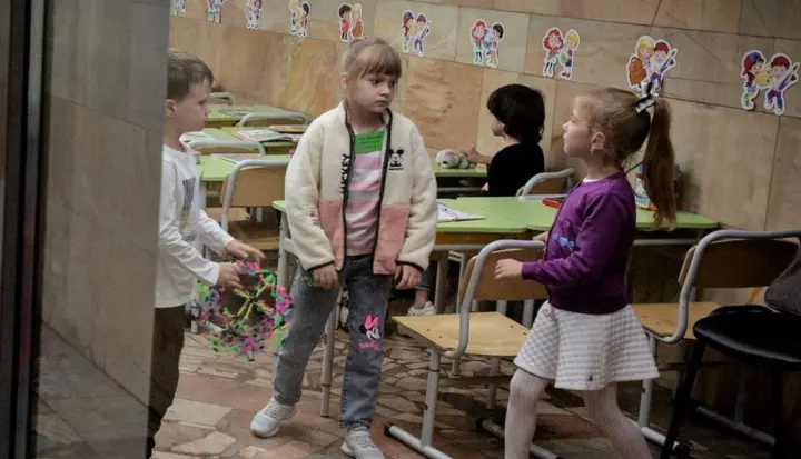 Новий навчальний рік стартує для 3 млн дітей: як школи готуються до безпечного старту в умовах війни