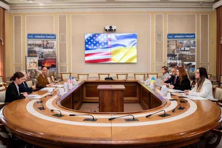 Україна та США обговорили енергетичну безпеку та підготовку до опалювального сезону