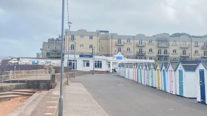 Англійська квартира стала сенсацією аукціону: за два дні ціна злетіла з 1 до 73 000 фунтів