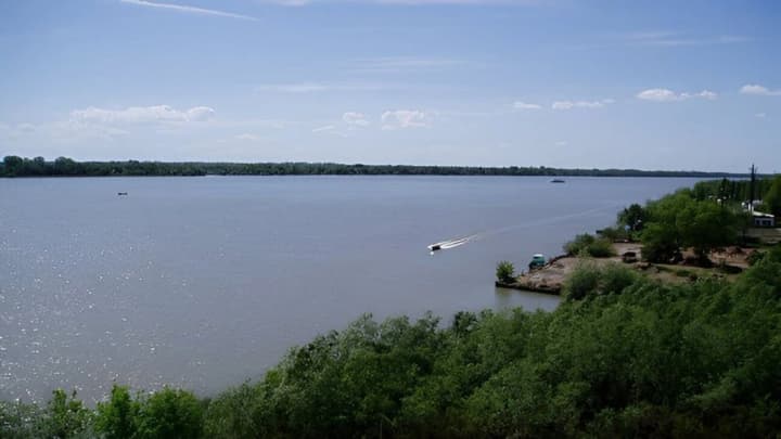 Украина возобновила судоходство по каналу устья "Быстрое" после технических проверок и противоминного обследования