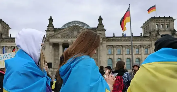 Німеччина скорочує виплати українським біженцям