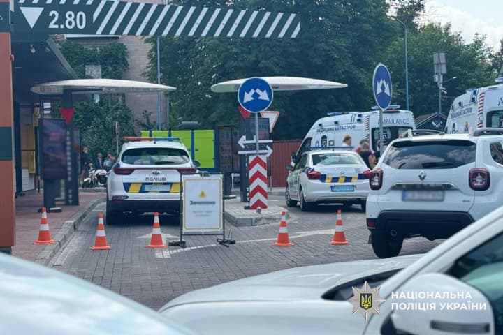 Стрельба в черкасском "МакДональдсе": стали известны детали инцидента