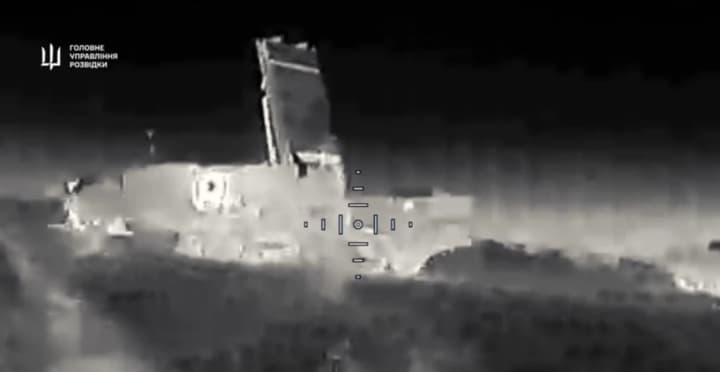 The HUR in Crimea hit the Yenisei radar from the S-500 air defense system