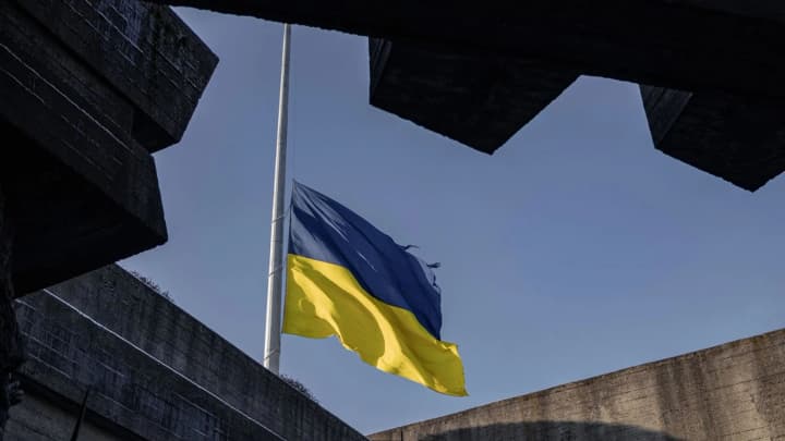 Напередодні зустрічі Трампа з путіним, Зеленський попередив - припинення війни повинно бути чесним 