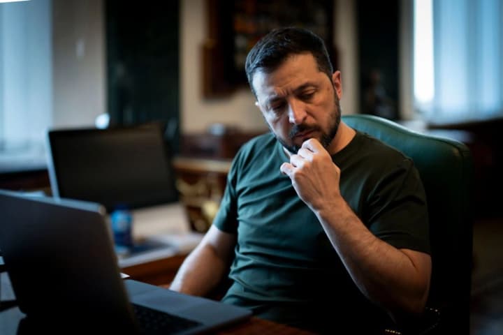 Не может быть никаких решений без четких и действенных гарантий безопасности: Зеленский и премьер Канады обсудили намерения рф