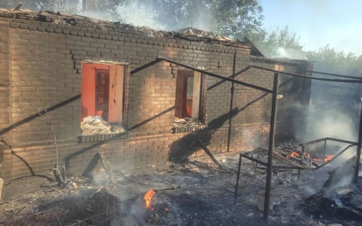 Никопольщина под ударами: есть пострадавшие и разрушения