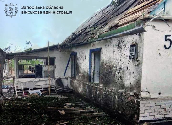 Упродовж доби армія рф завдала 529 ударів по 11 населених пунктах Запорізької області: є постраждалий