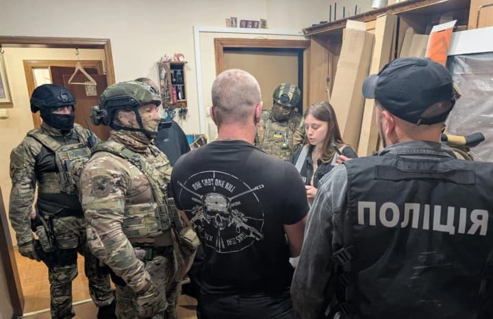 Large-scale special operation against draft dodgers being smuggled abroad: over 150 simultaneous searches are being conducted in Ukraine