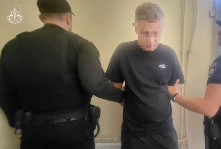 Похитили фермера и требовали $70 тысяч: на Днепропетровщине задержали действующего и бывшего военных