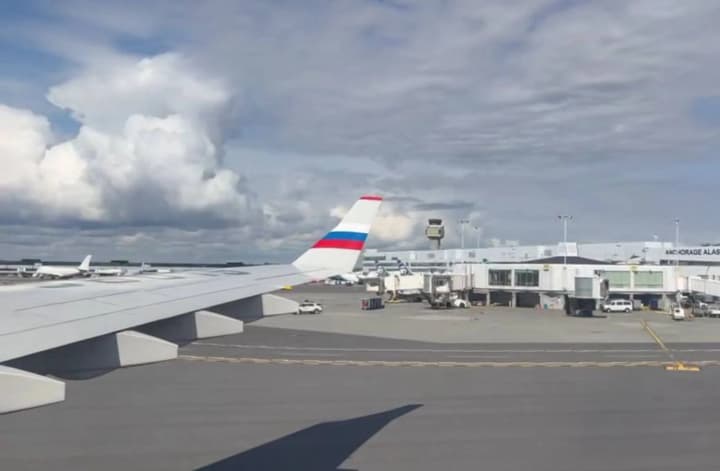Plane with Kremlin pool journalists landed in Alaska