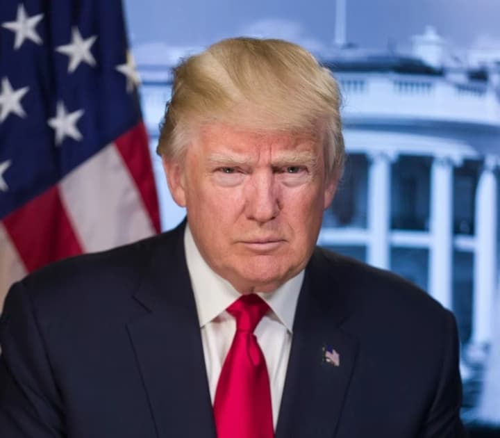 Трамп використовує зустріч з путіним для збору коштів на свою політичну кампанію