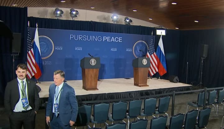 The stage is set: Media showed preparations for Trump and Putin's press conference