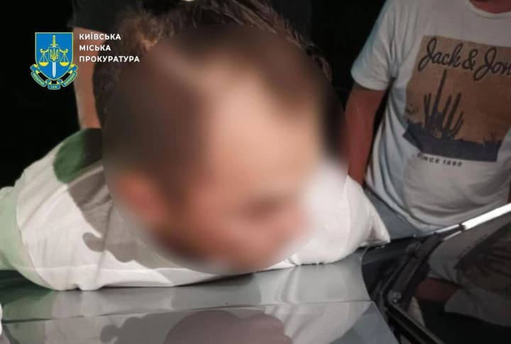 Розвозили кокаїн цілодобово по Києву та Одесі: затримано 10 наркоділків