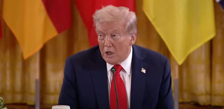 Трамп о встрече с Зеленским и Путиным: попробуем организовать трехсторонние переговоры