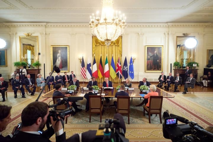 Зеленський після саміту у Вашингтоні: уже працюємо над гарантіями безпеки, сьогодні координація продовжиться