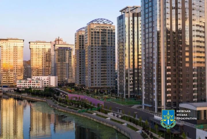 Верховний Суд повернув киянам доступ до Дніпра біля елітного ЖК 