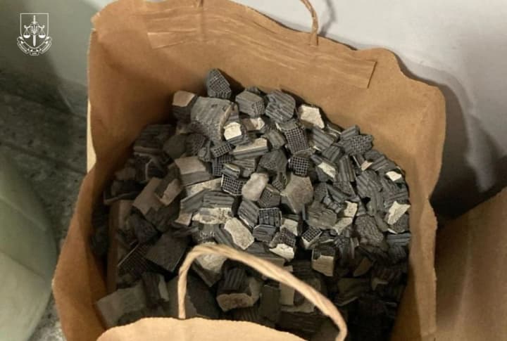 На кордоні викрили схему контрабанди платини й паладію на 11 млн грн: трьох осіб підозрюють у злочині