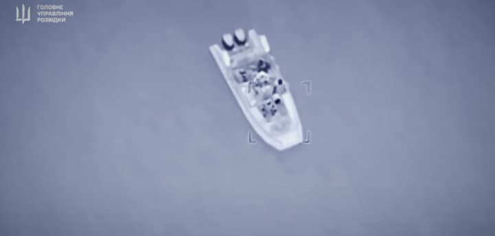 Внаслідок операції ГУР у Чорному морі знищено ворожий катер з екіпажем: показали відео