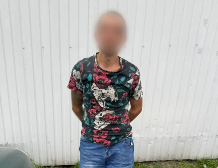 In Kyiv, a man was detained who robbed a woman in broad daylight in Podil