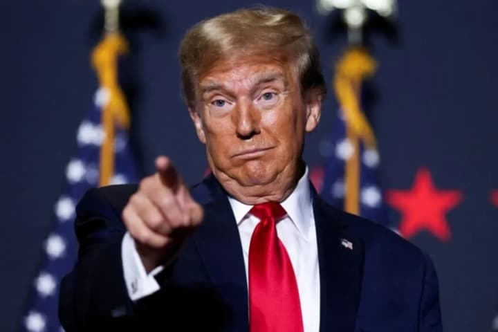 Трамп заявил, что может пригласить путина на ЧМ-2026 в США, "в зависимости от того, как будут развиваться события"