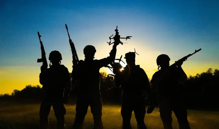 День флага Украины на фронте: российские войска потеряли более 900 солдат и 40 артсистем