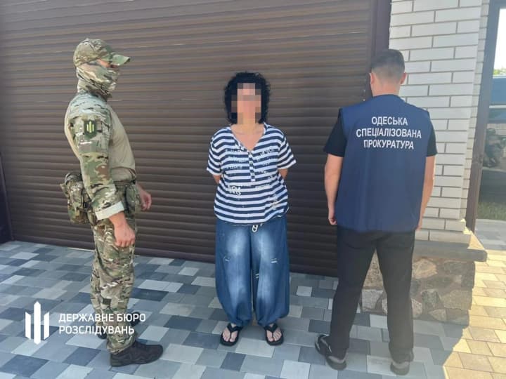 Постачала фальсифіковане масло військовим: на Одещині викрито директорку підприємства