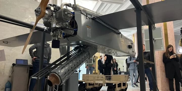 Президенту направлено на підпис закони про Defence City: чи відкриються нові перспективи для української оборонної промисловості й авіації?