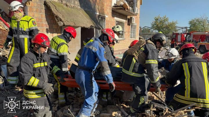 Уже 15 загиблих у Києві через атаку рф, серед них 4 дитини