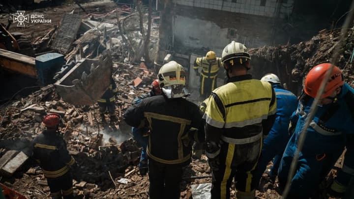 Another victim of the Russian attack was pulled from the rubble in Kyiv: the death toll is now 18