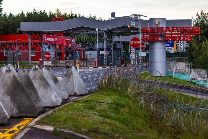 Lithuania installed "dragon's teeth" on its borders with Russia and Belarus