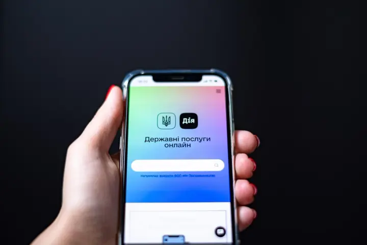 В Украине запустили ИИ-помощника на портале Дія