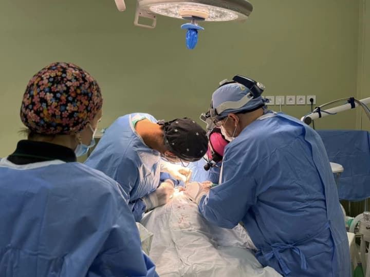 Франция готовит больницы к приему тысяч раненых солдат