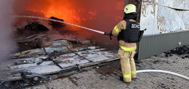 "This definitely requires a global response": Zelenskyy on Russian strikes on September 3