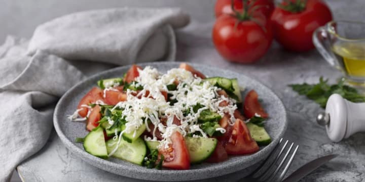 К любому столу: топ вкусных и простых рецептов греческого салата