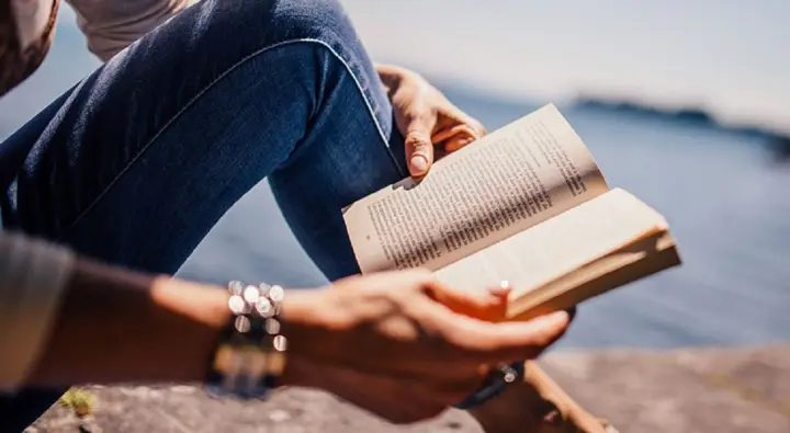 День читання книги та День бороди: що ще відзначають 6 вересня