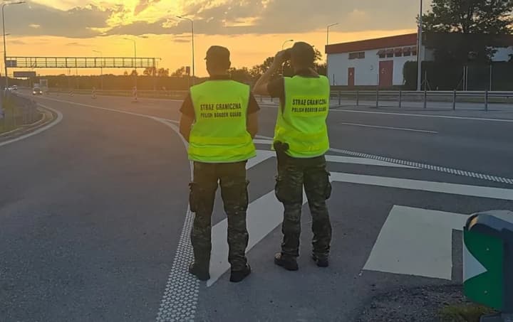 В Польше у границы с Беларусью обнаружили обломки неизвестного летающего объекта