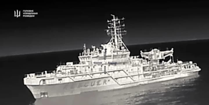 Український БПЛА вивів з ладу російський корабель вартістю 60 мільйонів доларів: відео