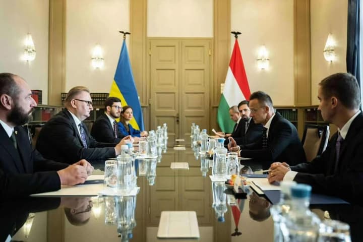 Сійярто звинуватив Україну в погіршенні відносин між двома країнами