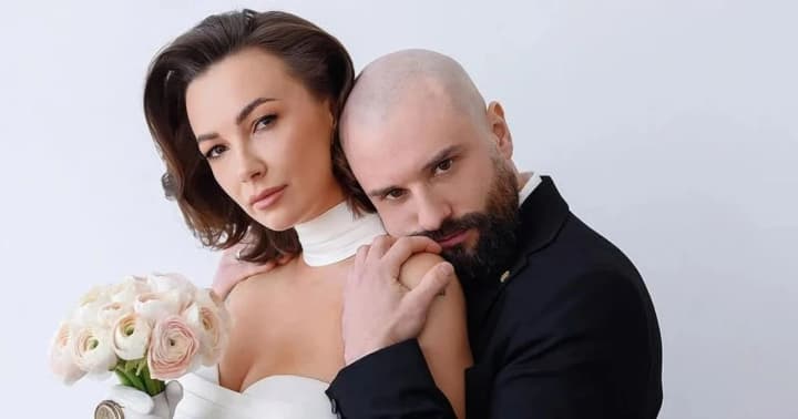 Ексдружина Розового відповіла на закиди щодо коштів на його реабілітацію